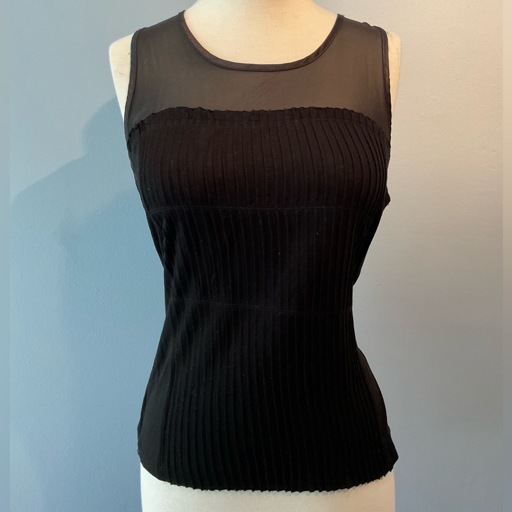 EUC Kenar pleated tank